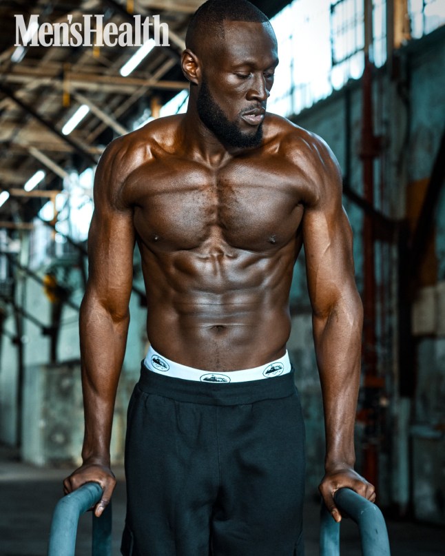 Embargoed to Midnight : Stormzy stars on the cover of Men's Health UK and opens up in major interview Please feature the Men?s Health UK Jan/Feb cover with editorial at ALL times. Please credit: ?Patrik Giardino / Men?s Health UK? and download from here: //we.tl/t-Y9A7OmDXB4 Please credit the quotes to ?Men?s Health UK? and hyperlink the credit to: //www.menshealth.com/uk/fitness/a63170533/stormzy-transformation-muscle/ Please also state: ?Stormzy fronts and guest edits the Jan/Feb issue of Men?s Health UK, on sale from 20th December? There is a selection of images of Stormzy available to use, with credit: ?Patrik Giardino / Men?s Health UK?. Please download from the following links: o For print editorial, please the cover and images here: //we.tl/t-bj8KimGNF7 o For online editorial, please use the cover and watermarked images here: //we.tl/t-oXBv2qqKNP Please note, these images must only be used alongside the quotes in the below press release and are not to be used out of context. The images must not be cropped or altered. Warrant there will be no derogatory, defamatory or negative reference made to Men?s Health or anyone featured in the release or images